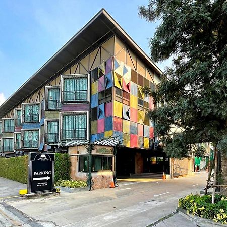 Hotel Nights In A Box Ban Muang  Exterior foto