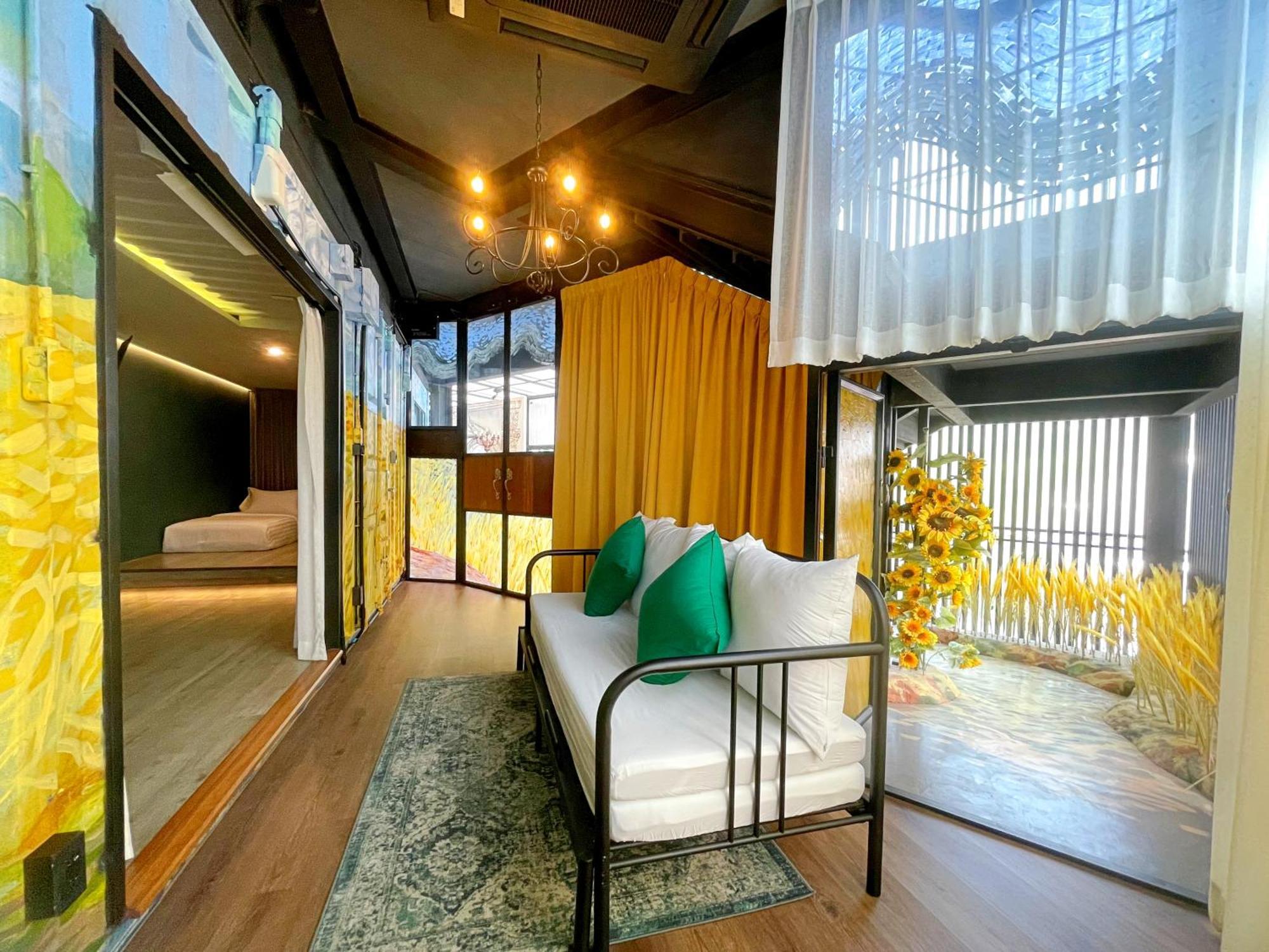 Hotel Nights In A Box Ban Muang  Zimmer foto